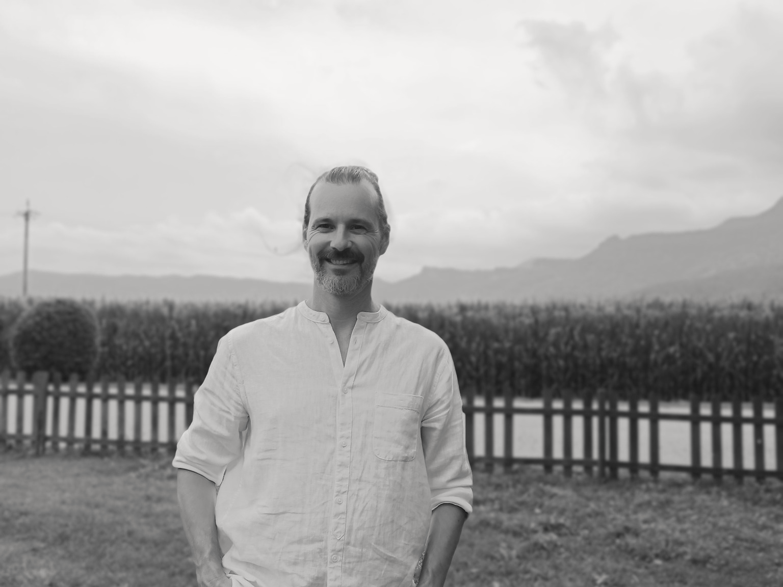 Albert Verdick en un paisatge obert